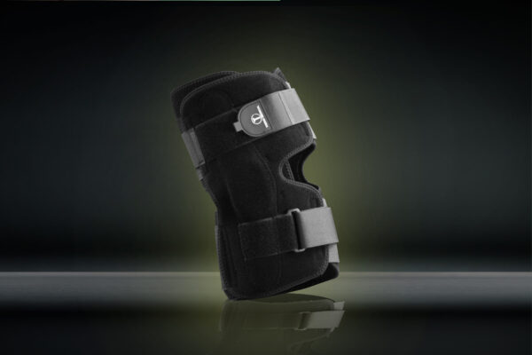 Trend Medical Universal Hinged ROM Knee Brace (L1833 / L1832) - Image 3